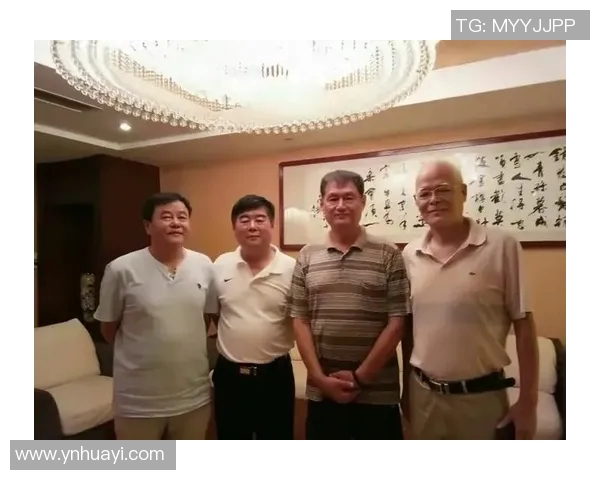 足球明星庆功宴盛况回顾精彩瞬间尽在视频中分享荣耀与友谊的美好时刻